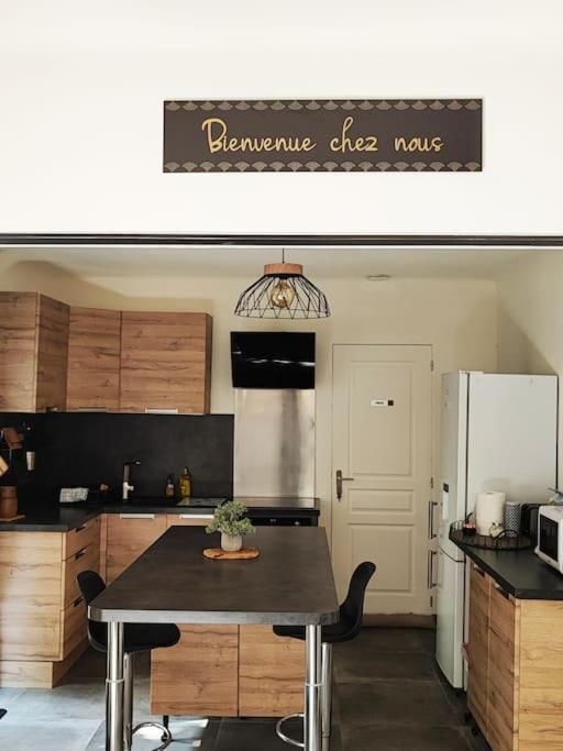 Apartamento Petit Cocon Courthézon Exterior foto